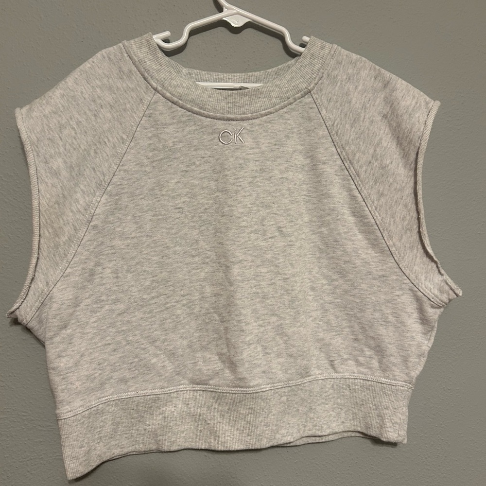 Calvin Klein Women's Light Gray Sleeveless Sweatshirt